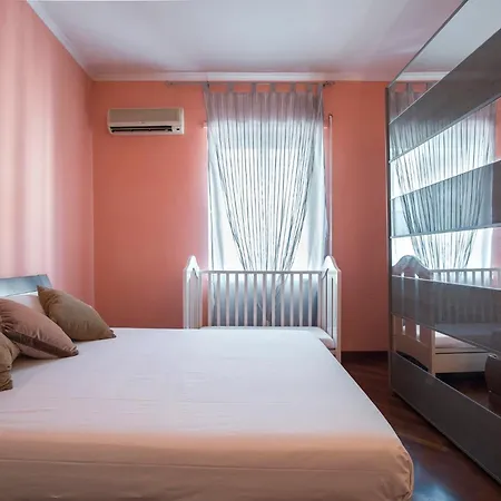 A Poche Fermate Dal Centro - Design * 罗马